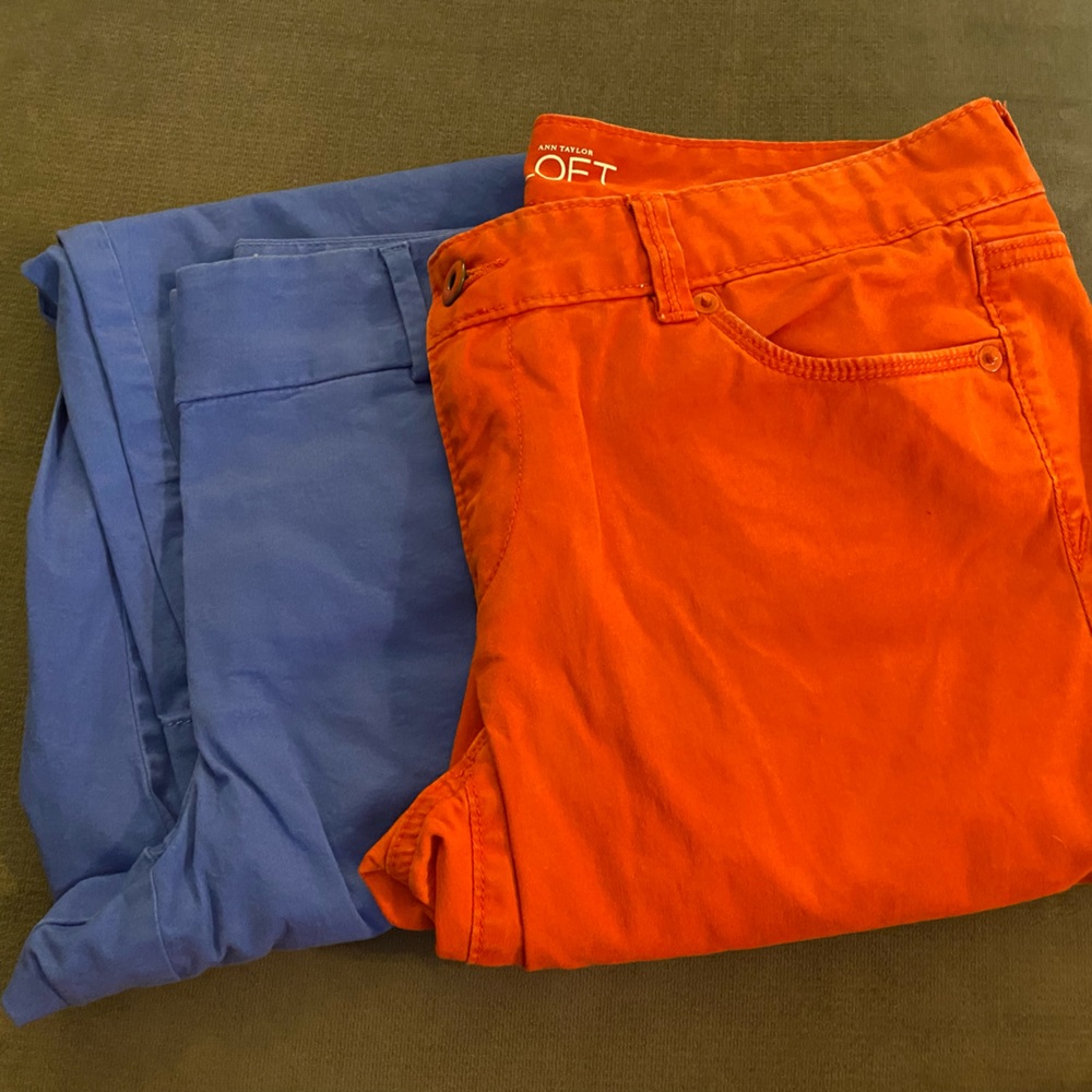 Loft cropped khakis, size 6